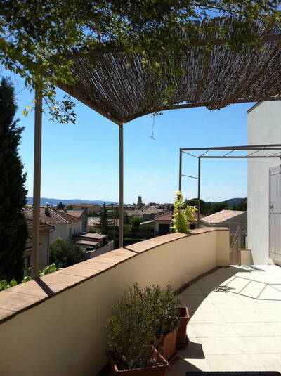 Location appartement 2 pièces Pertuis (84120)
