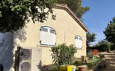 Fréjus (83600)