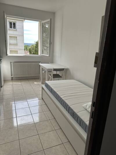 Location appartement studio Chatou (78400)