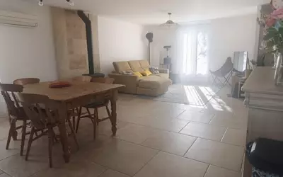 Fréjus (83600)