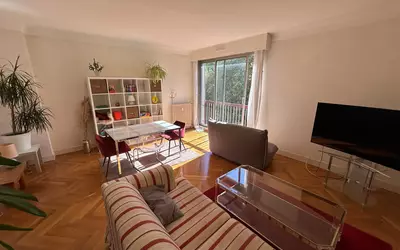 Nantes (44000)