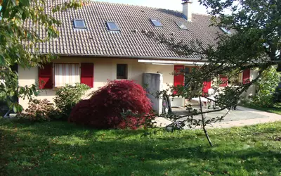 Péron (01630)