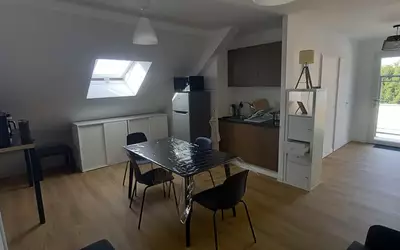Nantes (44000)