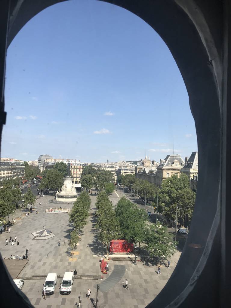 Paris 11E