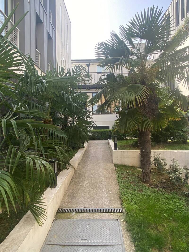 Saint-Denis (93200)