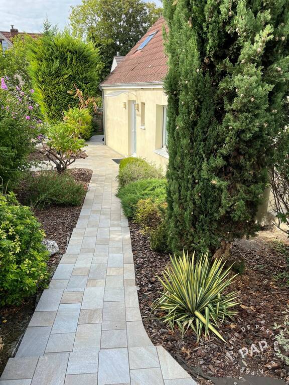 Maison 5 pièces 132 m² · à Mériel · 132 m² · 449 000 €