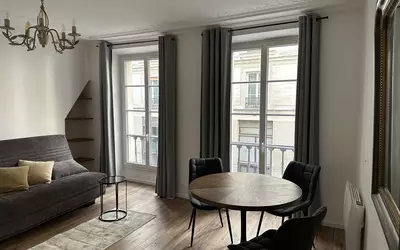 Paris 11E