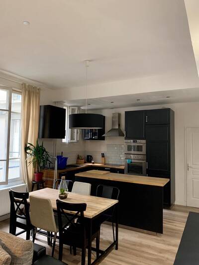 Location appartement 3 pièces Paris 18e