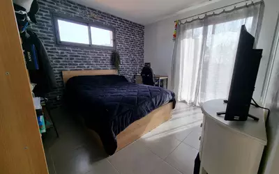 Castries (34160)