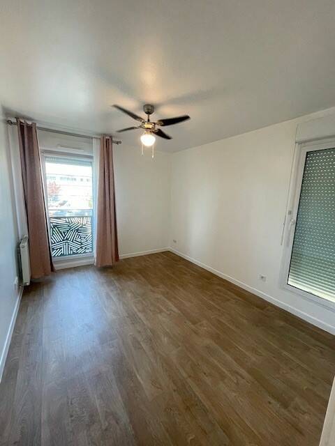 Appartement Avec Terrasse Refait À Neuf