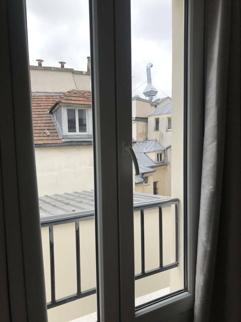 Paris 2E