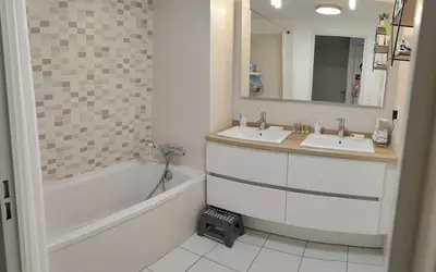 Villeurbanne (69100)