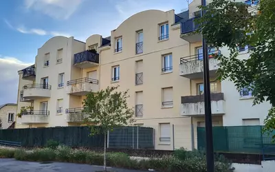 Nantes (44000)