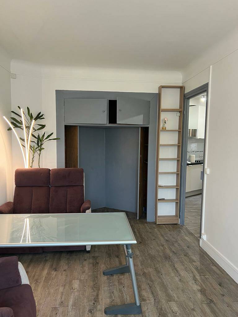 Suresnes (92150)
