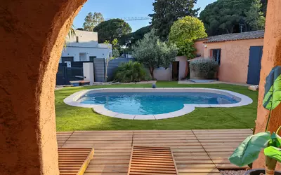 Fréjus (83600)