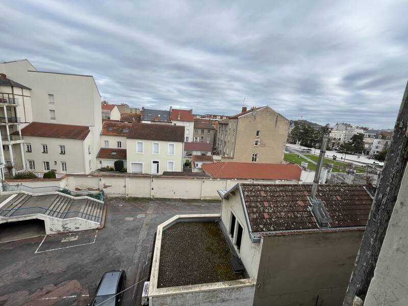 Vichy (03200)