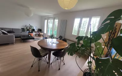 Nantes (44000)