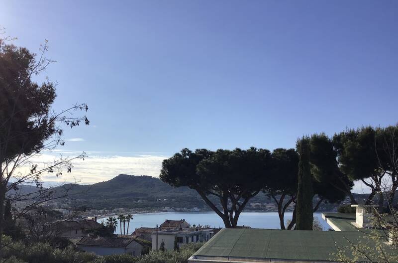 Saint-Cyr-Sur-Mer (83270)