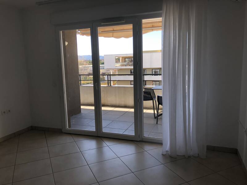Fréjus (83600)