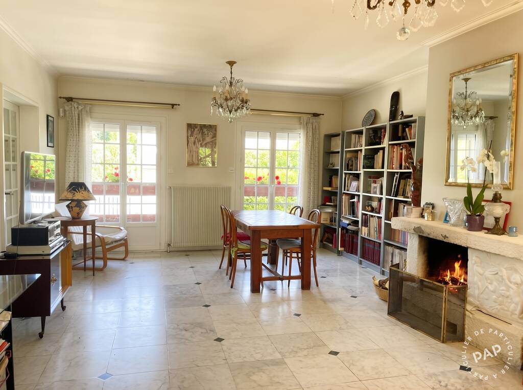 Maison 6 pièces 160 m² · à Gretz-Armainvilliers · 160 m² · 498 000 €