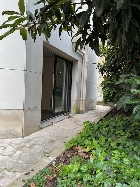 Bois-Colombes (92270)