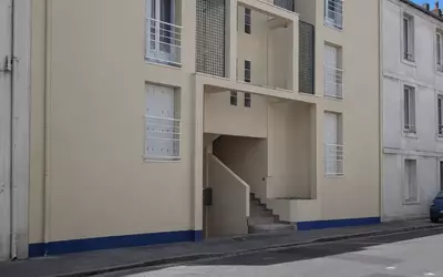 Nantes (44000)
