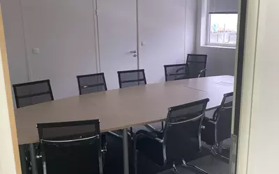 Bureaux Tout Équpés