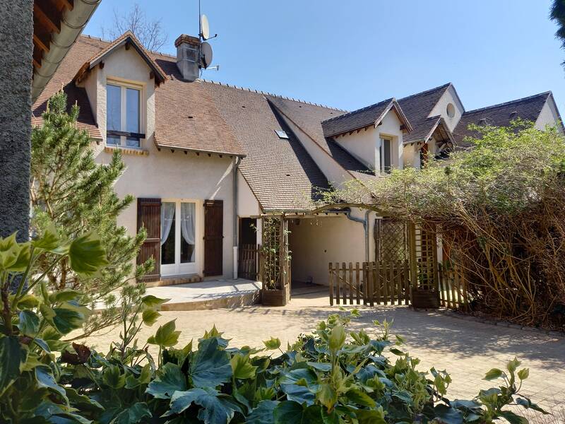 Moigny-Sur-École 91490- Ensemble Immobilier