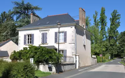 Mouliherne (49390)