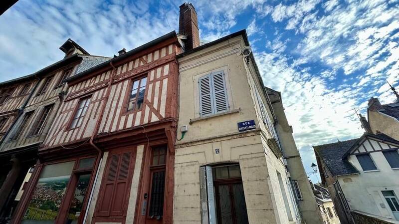 Joigny (89300)
