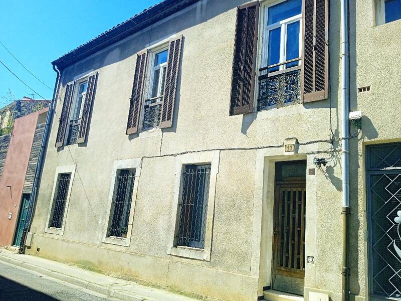 Nîmes (30000)