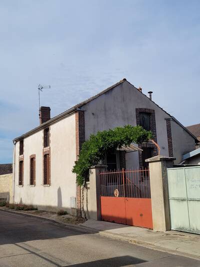 Vente maison 3 pièces Charmoy (89400)