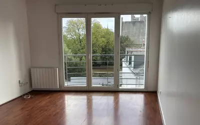 Nantes (44000)