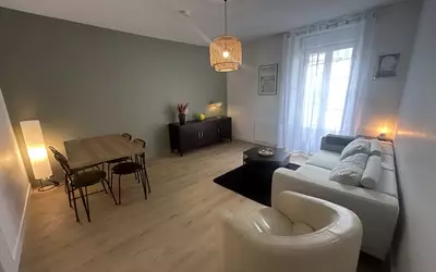 Nantes (44000)