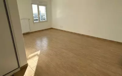 Nantes (44000)