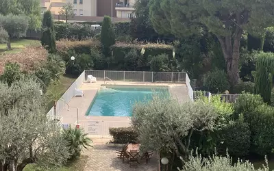 Antibes (06600)