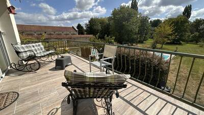 Vente maison 11 pièces Saint-Jean-d'Angély (17400)