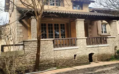 Entraigues-Sur-La-Sorgue (84320)