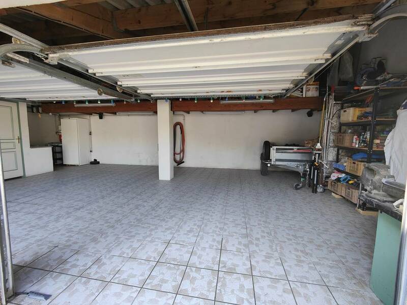 Camaret-Sur-Aigues (84850)