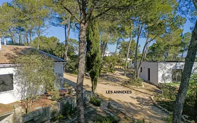Nîmes (30000)
