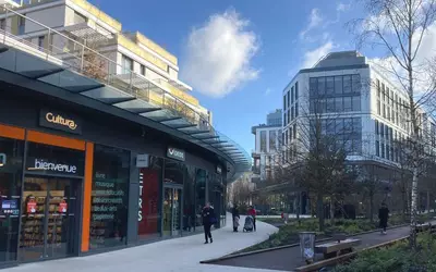 Issy-Les-Moulineaux (92130)