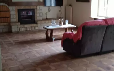 Maison 6 pièces 167 m² · à Laleu · 167 m² · 310 000 €