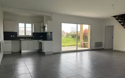 Larra (31330)