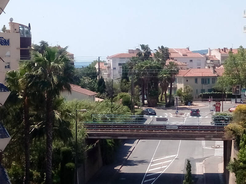 Fréjus (83600)
