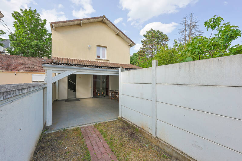 Épinay-Sur-Seine (93800)