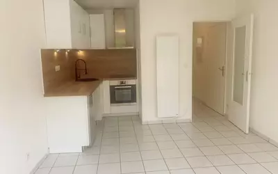 Nantes (44000)