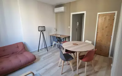 Avignon (84000)