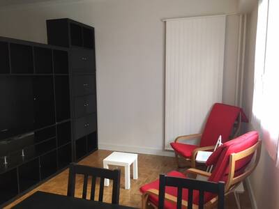 Location appartement studio Paris 17e