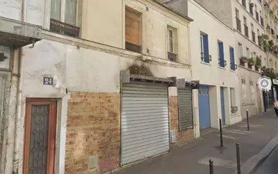 (Dent Creuse)+ 110 M² De Sous-Sol