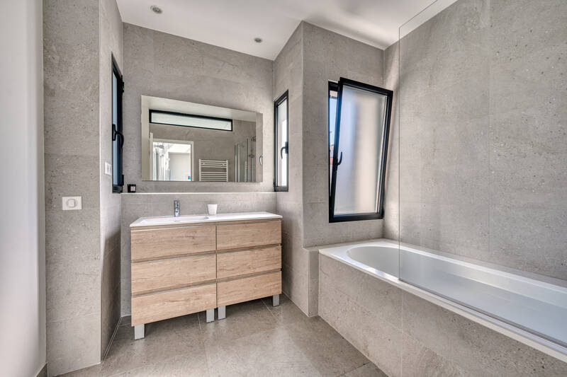 Colombes (92700)